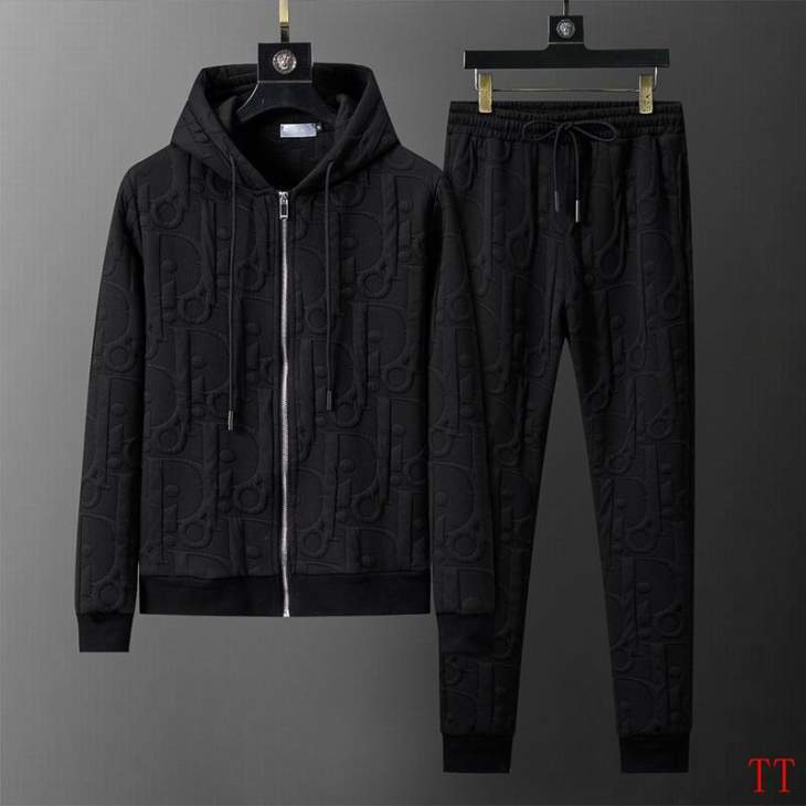 Picture of Dior Sweater Suits _SKUDiorM-3XL20tr13538438